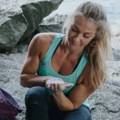 Urbanite Naisten Toppi